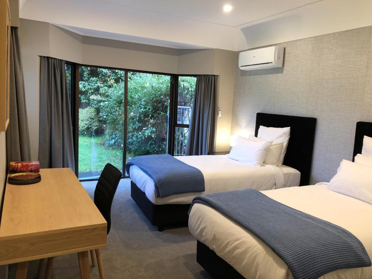 Luxury K-Lodge With Golf Course View-Rotorua Kültér fotó